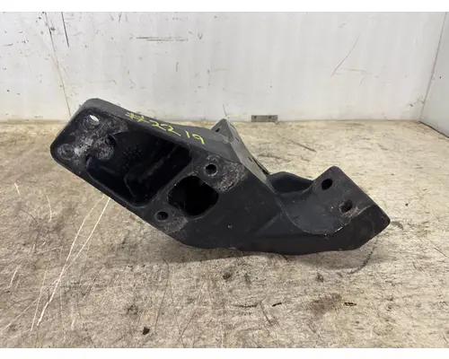 PACCAR A85-6136 cab mounts