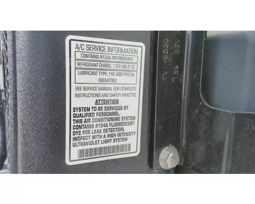 PACCAR ALL HEATER OR AIR CONDITIONER PARTS