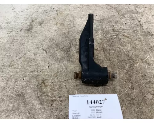 PACCAR B11-1033 Spring Hanger