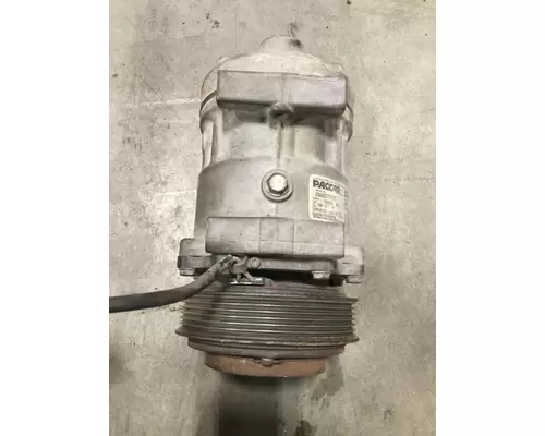 PACCAR CORONADO 132 Air Conditioner Compressor