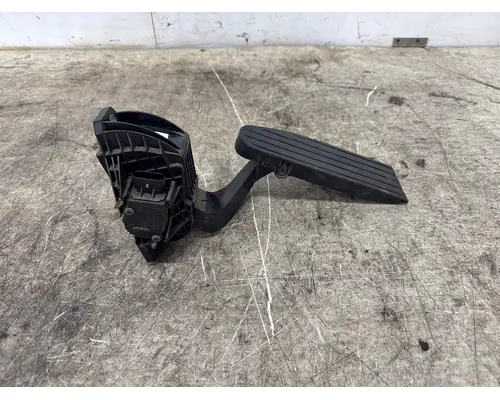 PACCAR D21-6021-300 Fuel Pedal Assembly