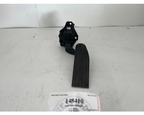 PACCAR D21-6034-100 Fuel Pedal Assembly