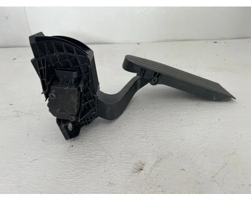 PACCAR D21-6034-100 Fuel Pedal Assembly