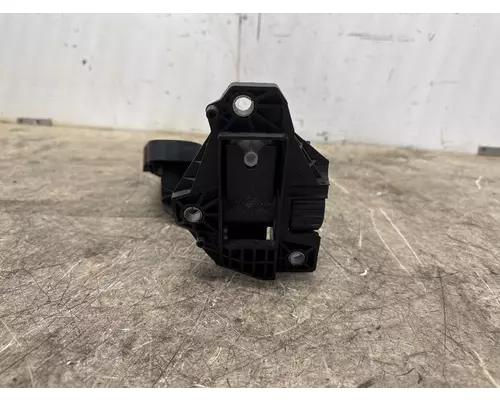 PACCAR D21-6034-300 Fuel Pedal Assembly