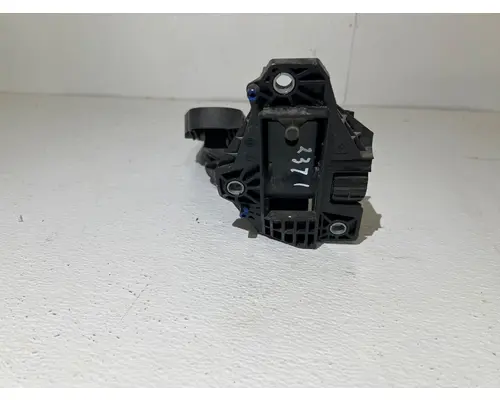 PACCAR D21-6034-300 Fuel Pedal Assembly