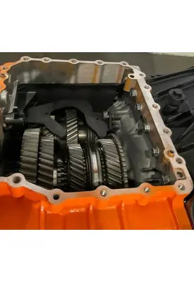 PACCAR EEO-18F112C Transmission Assembly