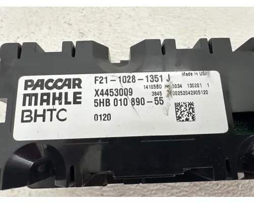 PACCAR F21-1028-1351 Temperature Control