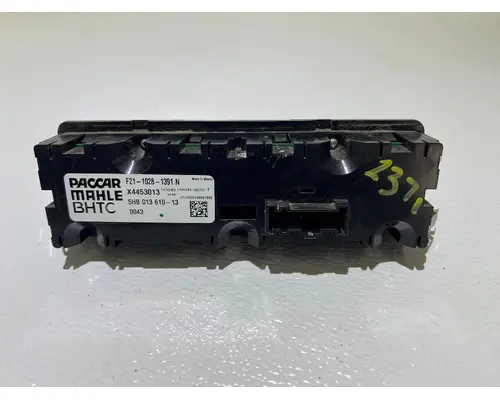 PACCAR F21-1028-1391 Temperature Control