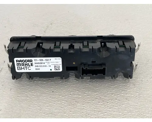 PACCAR F21-1028-13A1 Temperature Control