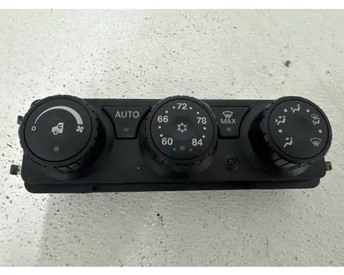 PACCAR F21-1028-13B1 Temperature Control