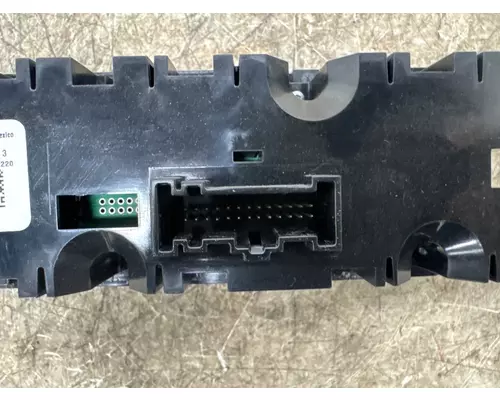 PACCAR F21-1047-20012 Temperature Control
