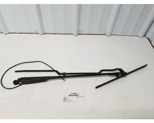 PACCAR GS2751-1 Windshield Wiper Arm & Components