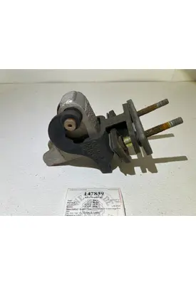 PACCAR L48-6108 Hood Hinge(1180)