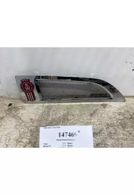 PACCAR L60-6004R Hood Parts/Components