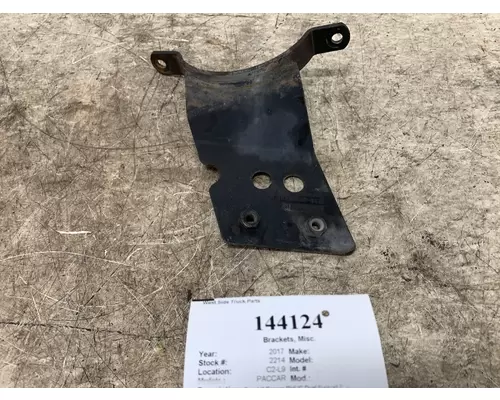 PACCAR M11-6395 Brackets, Misc.