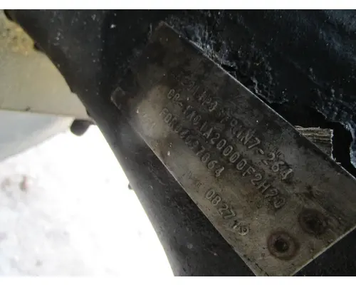 PACCAR MR2014P Rear End