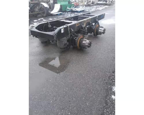 PACCAR MV2014PR247 CUTOFF - TANDEM AXLE