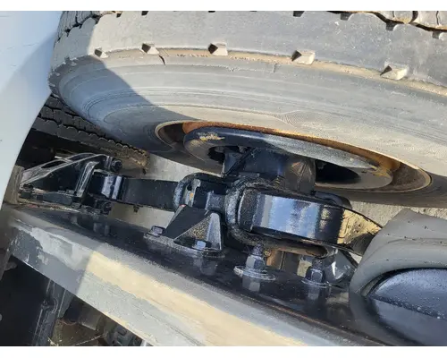 PACCAR MV2014PR279 MATCHED SET REARS