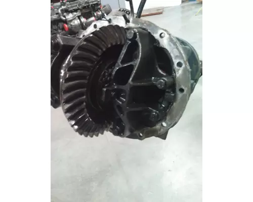 PACCAR MV2014PR325 DIFFERENTIAL ASSEMBLY FRONT REAR