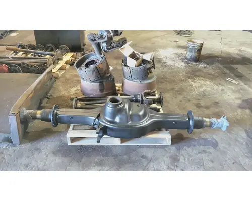 PACCAR MV2014P AXLE HOUSING, REAR (FRONT)