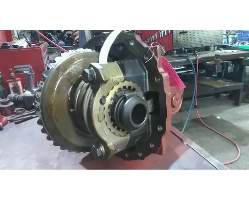 PACCAR MVL2014PR247 DIFFERENTIAL ASSEMBLY FRONT REAR