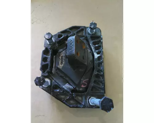 PACCAR MX-11 ENGINE MOUNTS, ENGINE (REAR)