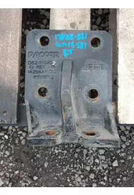 PACCAR MX-11 ENGINE MOUNTS, ENGINE (REAR)