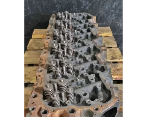 PACCAR MX-13 EPA 13 Cylinder Head