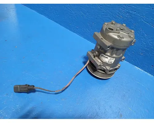 PACCAR MX-13 Air Compressor