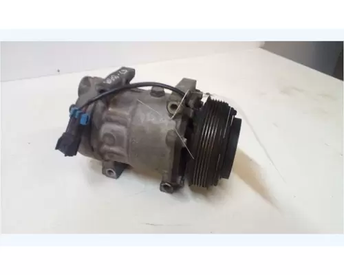 PACCAR MX-13 Air Conditioner Compressor