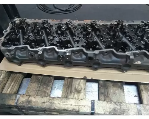 PACCAR MX-13 CYLINDER HEAD