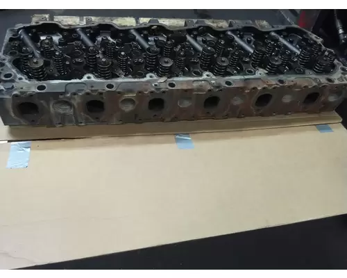 PACCAR MX-13 CYLINDER HEAD