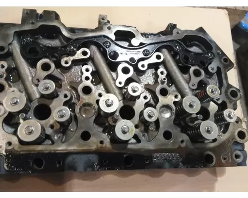 PACCAR MX-13 CYLINDER HEAD