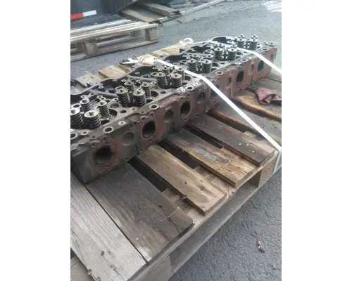 PACCAR MX-13 CYLINDER HEAD