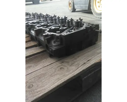 PACCAR MX-13 CYLINDER HEAD