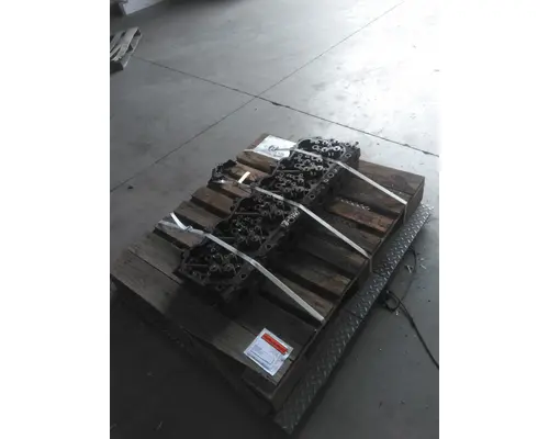 PACCAR MX-13 CYLINDER HEAD