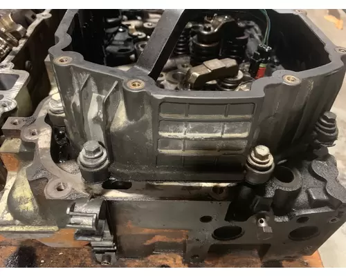 PACCAR MX-13 Cylinder Head