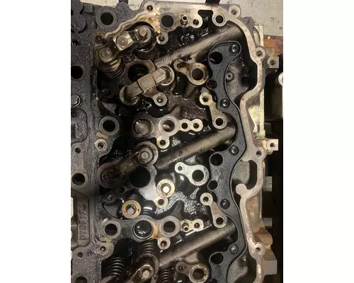 PACCAR MX-13 Cylinder Head