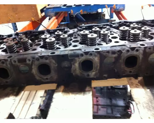 PACCAR MX 13 Cylinder Head