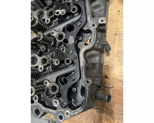 PACCAR MX 13 Cylinder Head