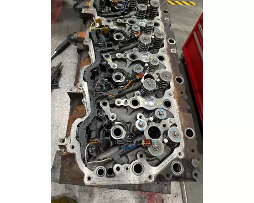 PACCAR MX-13 Cylinder Head