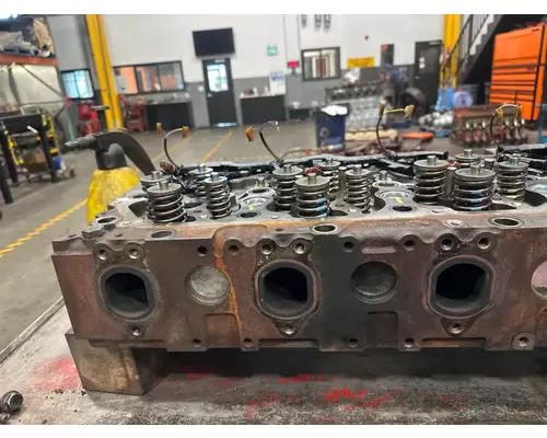 PACCAR MX-13 Cylinder Head