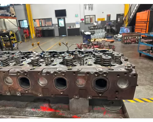 PACCAR MX-13 Cylinder Head