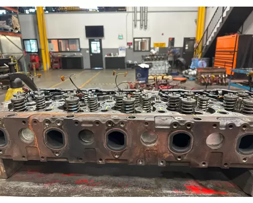 PACCAR MX-13 Cylinder Head