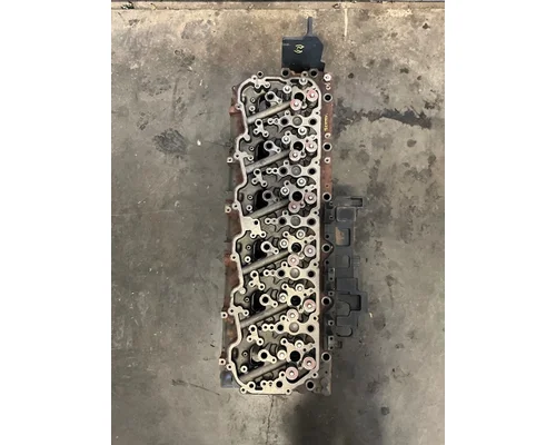 PACCAR MX-13 Cylinder Head