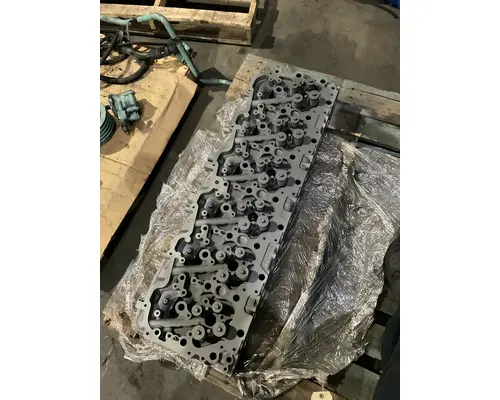 PACCAR MX-13 Cylinder Head