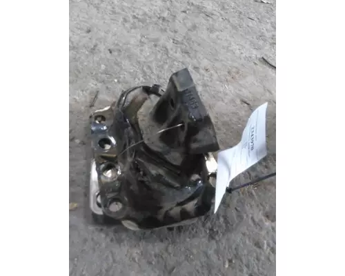 PACCAR MX-13 ENGINE MOUNTS, ENGINE (REAR)