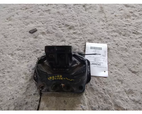 PACCAR MX-13 ENGINE MOUNTS, ENGINE (REAR)