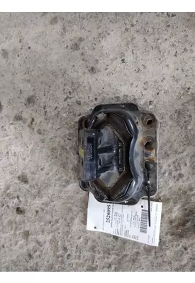 PACCAR MX-13 ENGINE MOUNTS, ENGINE (REAR)