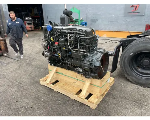 PACCAR MX-13 Engine Assembly